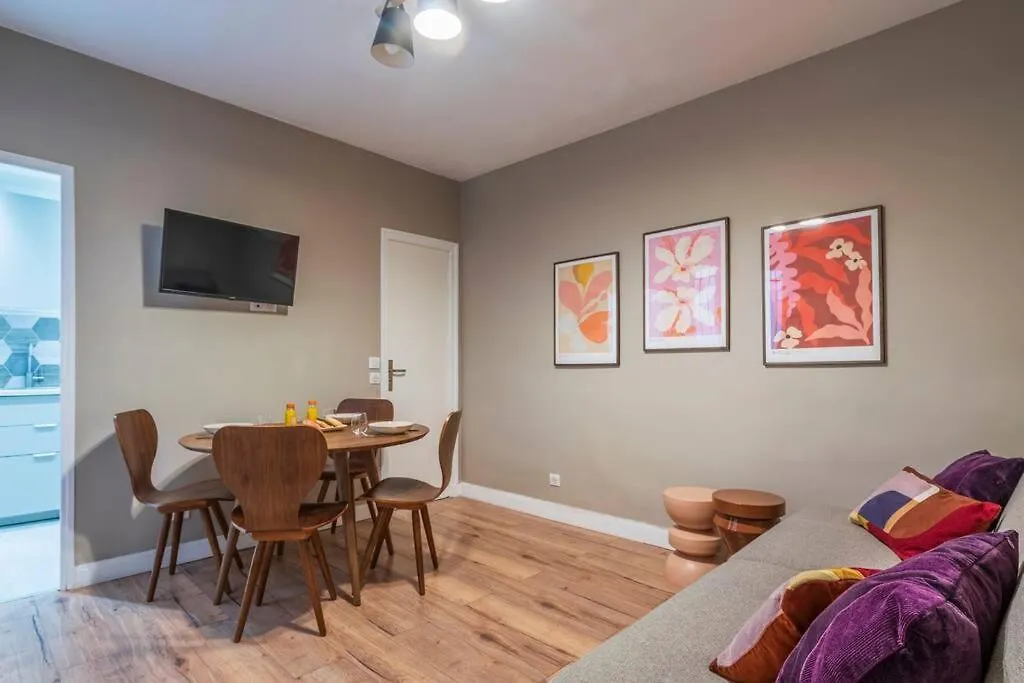 Apartment Appartement Porte Dore Bois De Vincennes Paris