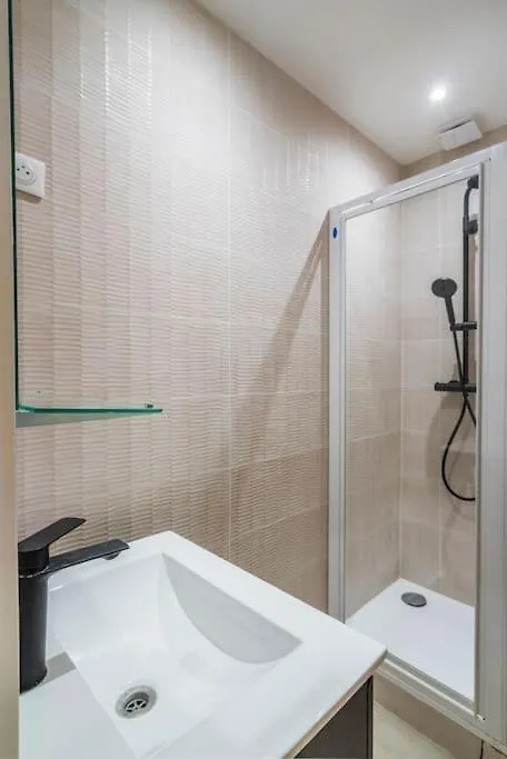 Apartment Appartement Porte Dore Bois De Vincennes Paris France